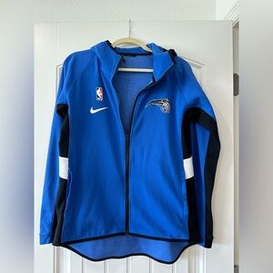 NIKE WOMENS LONG SLEEVE JACKET- ORLANDO MAGIC SIZE MEDIUM